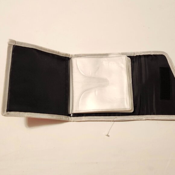 RETRO Montreal Canadiens CD Binder Soft Cover NHL 24 CDS CD Storage Binder - Picture 5 of 5